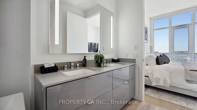 Additional image 17 of 7 Grenville St Unit 6308