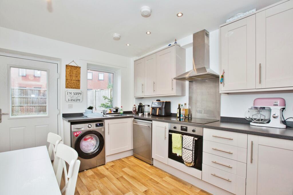 Additional image 3 of Park Gardens, Yeovil, BA20