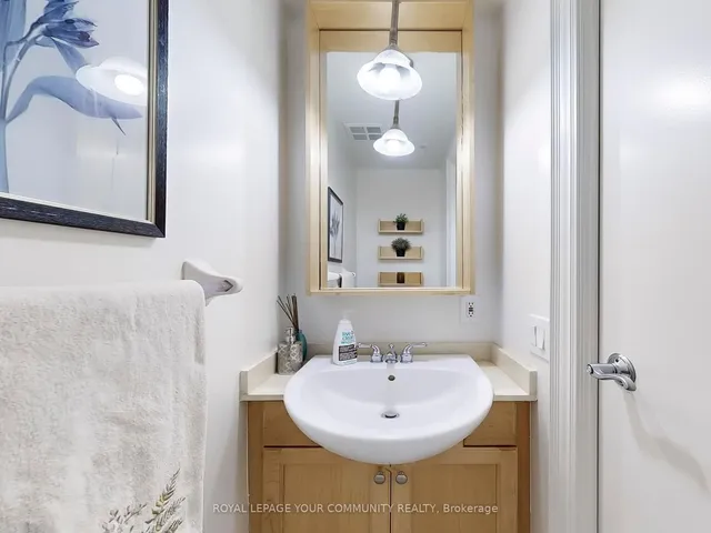 Additional image 21 of 60 Byng Ave Unit TH2