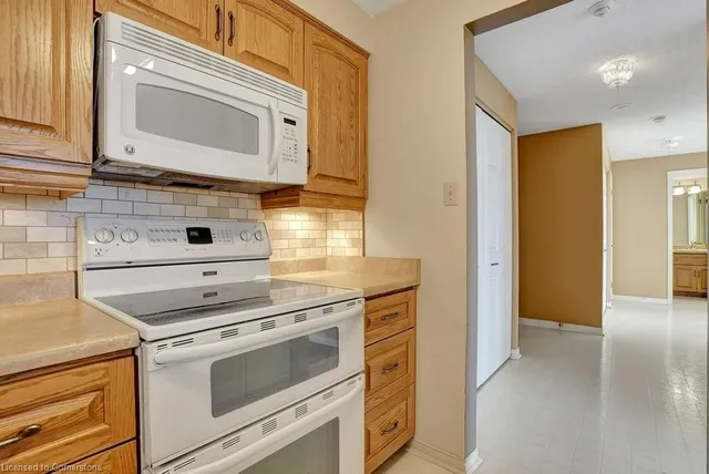 Additional image 8 of 1414 King St Unit 1204