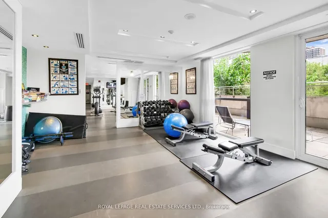 Additional image 33 of 1430 Yonge St Unit 1006