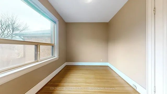 Additional image 12 of 261 Winona Dr