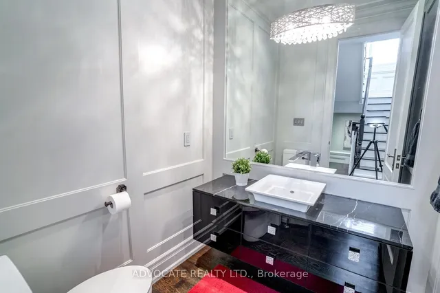 Additional image 21 of 210 Burndale Ave