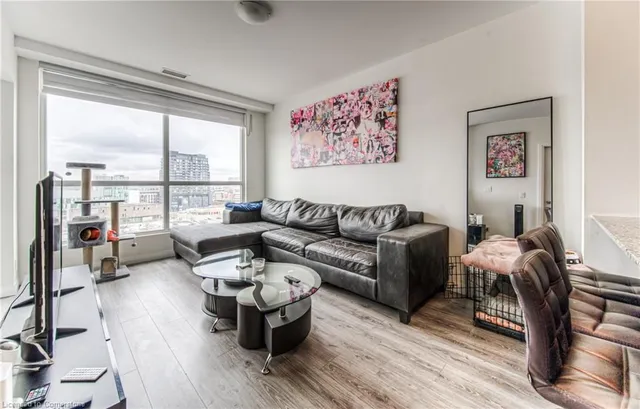 Additional image 18 of 104 Garment St Unit 1010