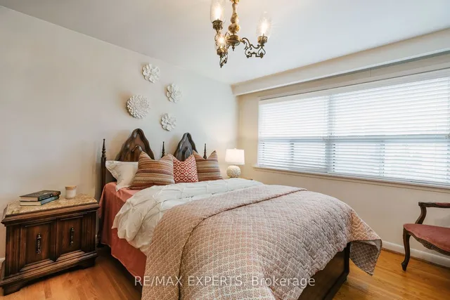 Additional image 14 of 1 Creston Rd