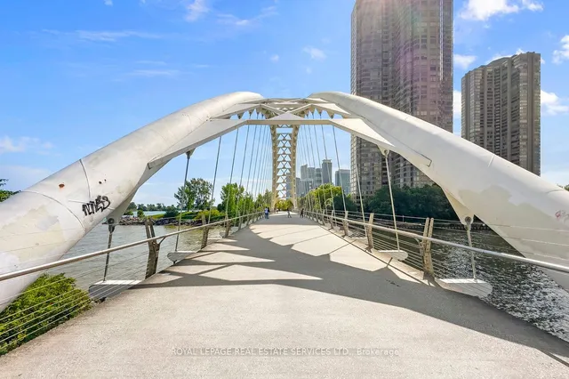 Additional image 18 of 16 Brookers Lane Unit 1804