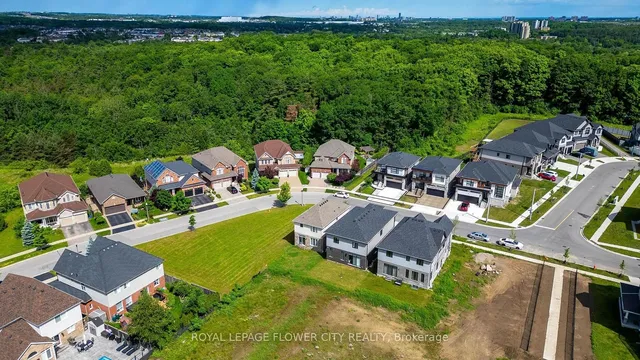 Additional image 33 of 52 Monarch Woods Dr