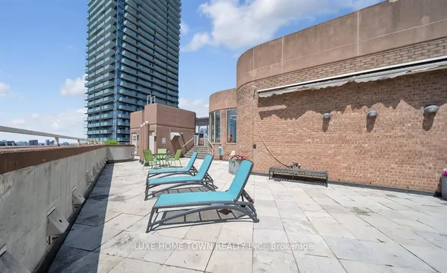 Additional image 28 of 1055 Bay St Unit 308