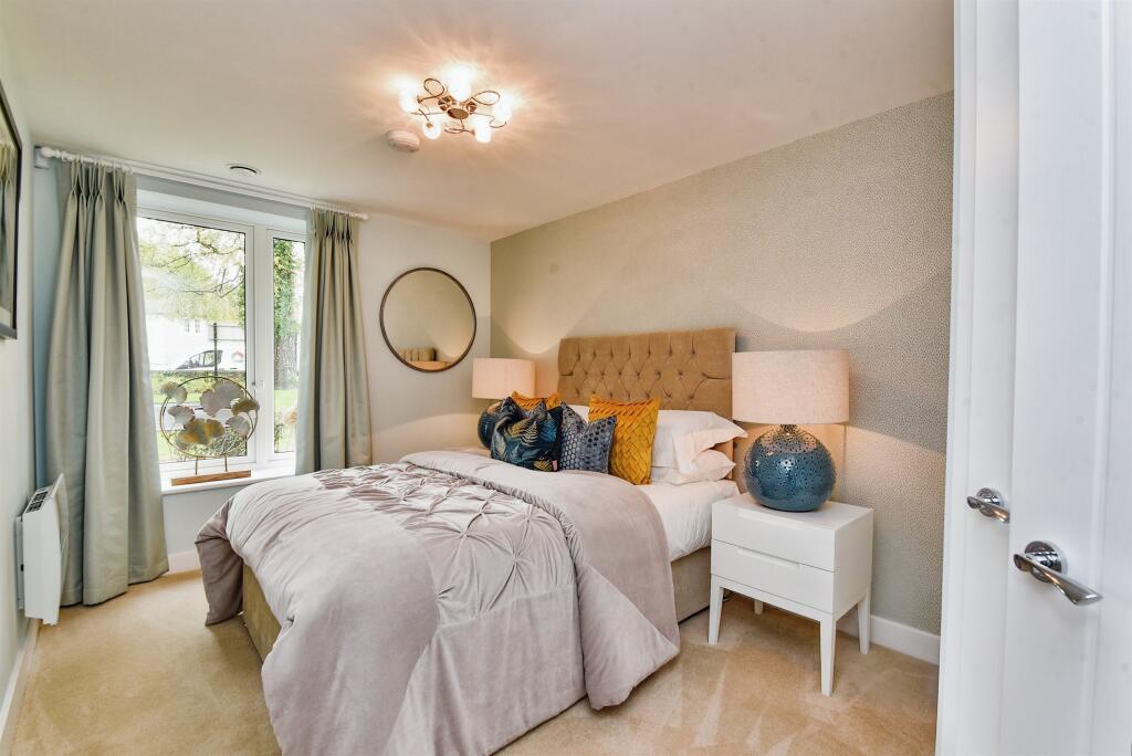 Additional image 7 of Crescent Place, Warminster