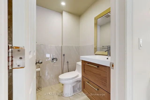 Additional image 18 of 10 Burke St