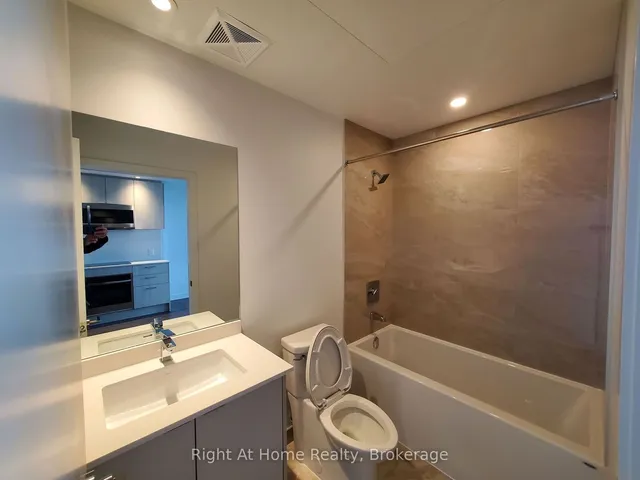 Additional image 5 of 1928 Lake Shore Blvd Unit 2707