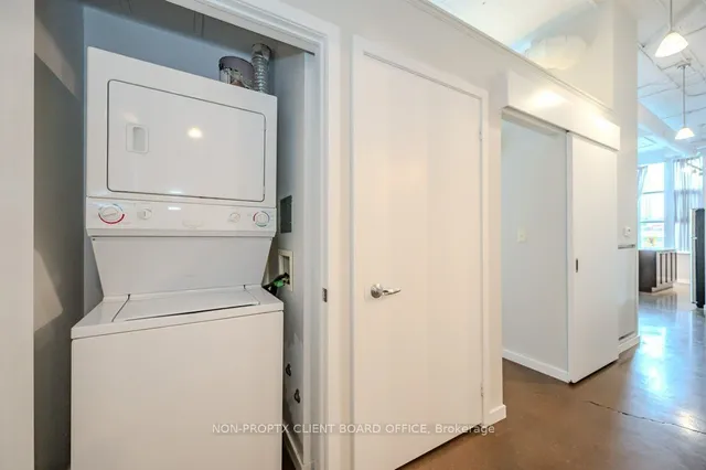 Additional image 14 of 410 King St Unit 220