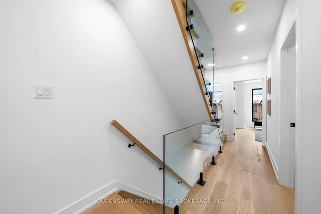 Additional image 15 of 442 Brock Ave