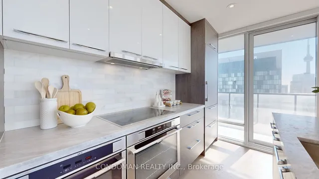 Additional image 10 of 488 University Ave Unit 3110