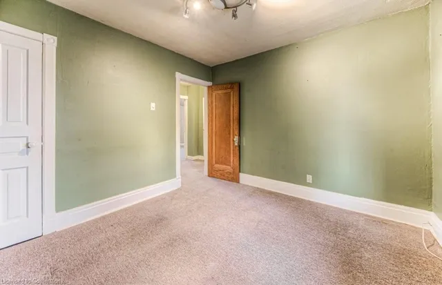 Additional image 19 of 25 Peter St