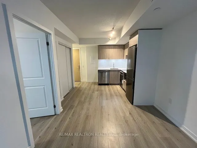 Additional image 9 of 395 Bloor St Unit 1304