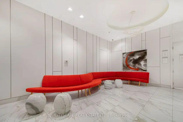 Additional image 28 of 12 york St Unit 3910