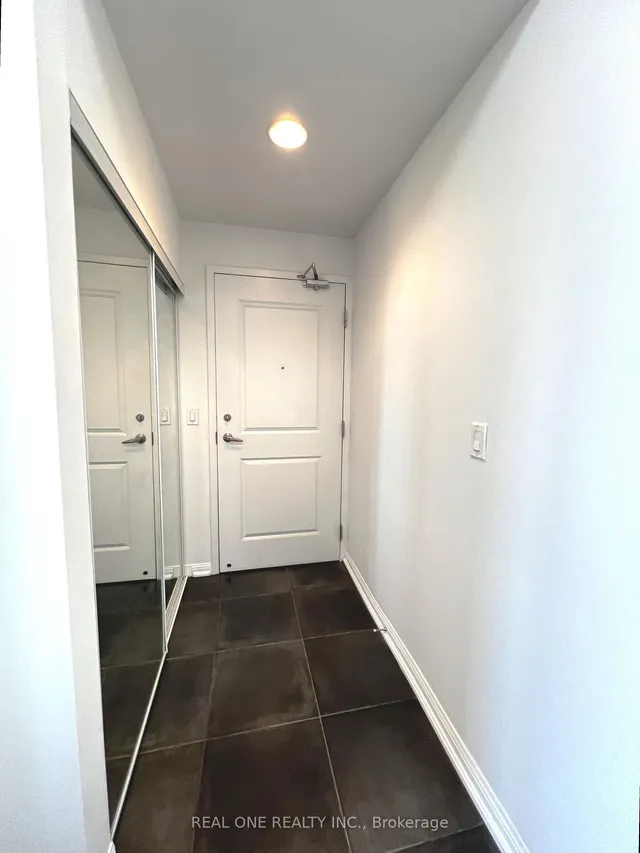 Additional image 2 of 628 Fleet St Unit 1414