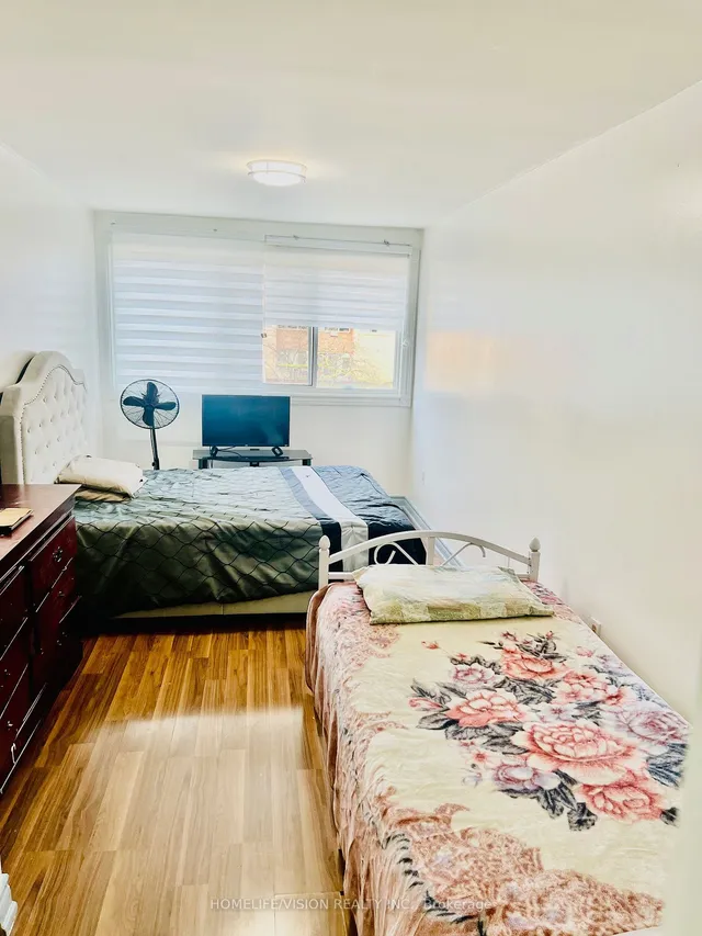 Additional image 2 of 100 Mornelle Crt Unit 1094