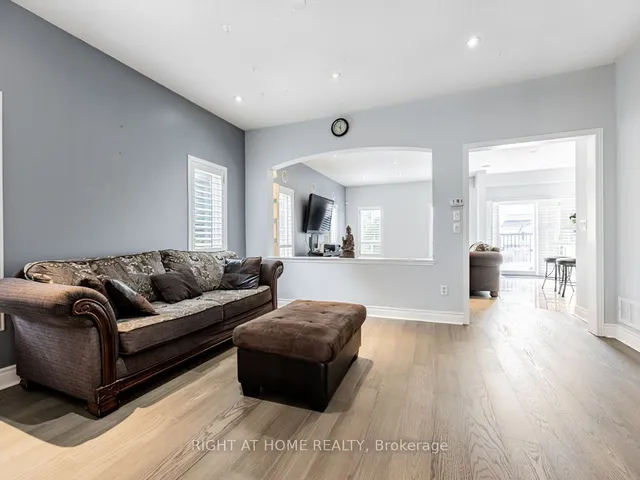 Additional image 6 of 34 Loggerhead Grve