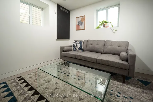 Additional image 20 of 421 Craven Rd