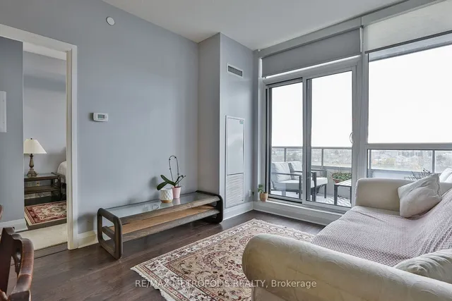 Additional image 10 of 15 Zorra St Unit 404