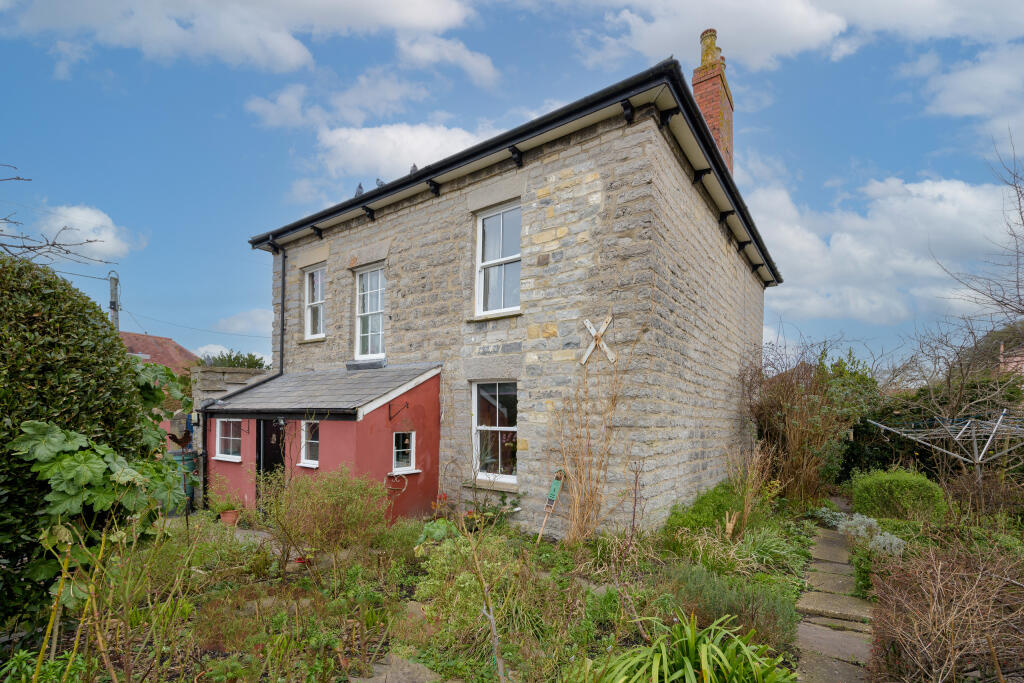 Additional image 25 of Leigh Road, Street