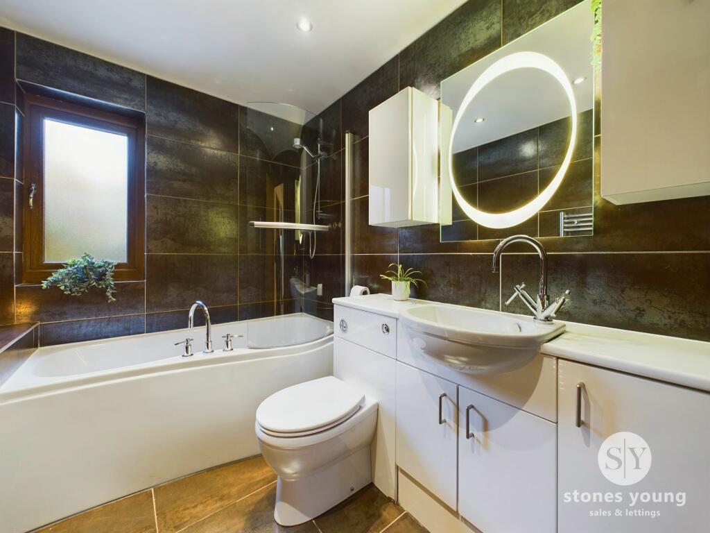 Additional image 38 of Lyndale Avenue, Wilpshire, BB1