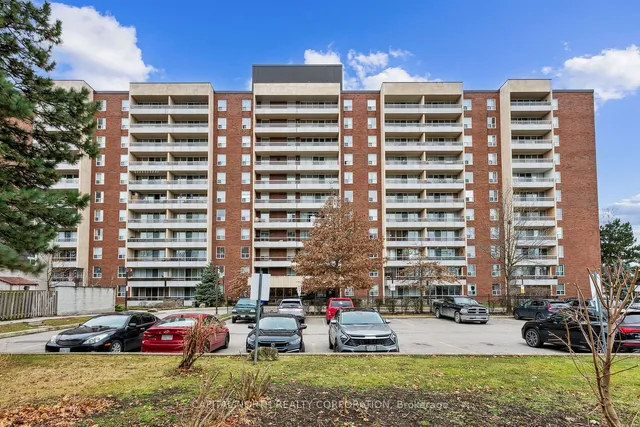 25 Four Winds Dr Unit 108
