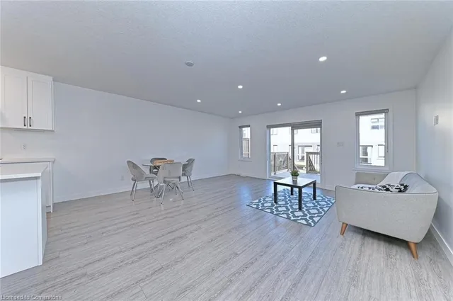 Additional image 16 of 12 Roper Pl