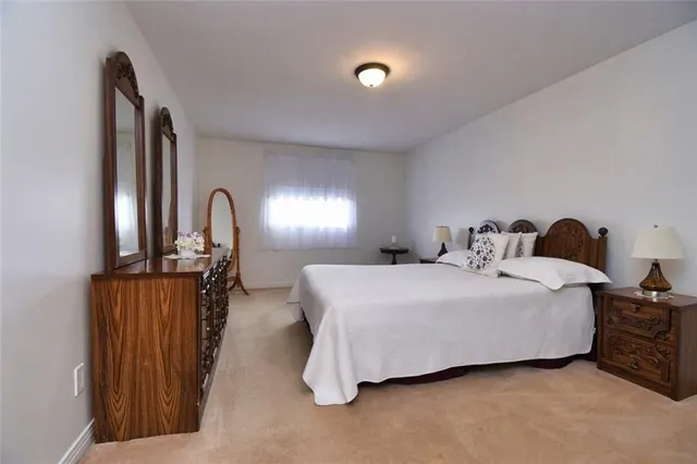 Additional image 19 of 244 MICHENER Cres