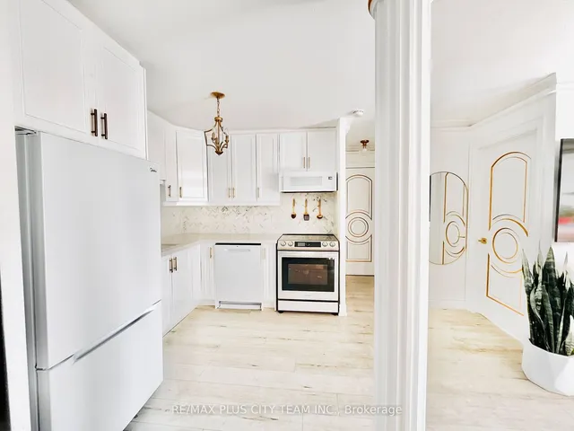 Additional image 4 of 25 Grenville St Unit 1105