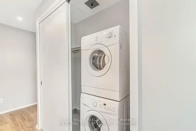 Additional image 13 of 783 Bathurst St Unit 413