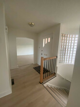 Additional image 2 of 364 Lanark St