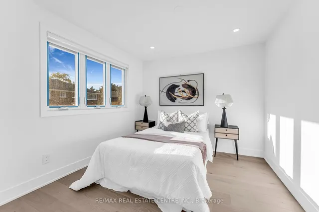 Primary image of 35 Munford Cres
