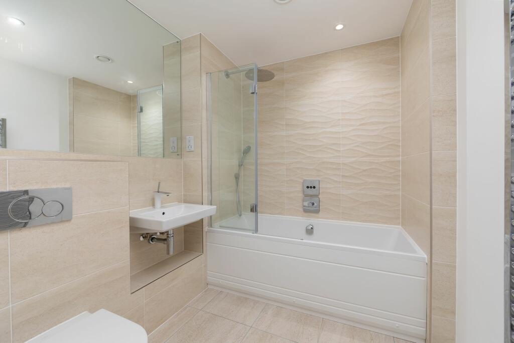 Additional image 12 of Victoria Bridge Road, Bath, BA2