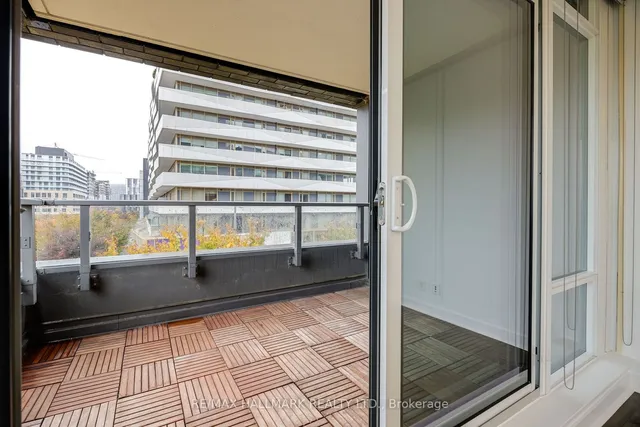 Additional image 22 of 120 Bayview Ave Unit S210