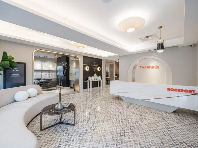 Additional image 3 of 8 Manor Rd Unit 410