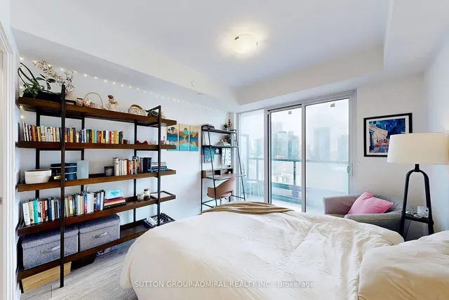 Additional image 20 of 159 Wellesley St Unit 3101