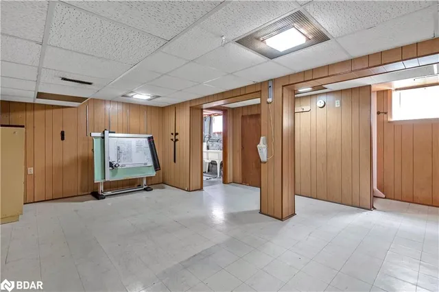 Additional image 15 of 55 Laurel Ave