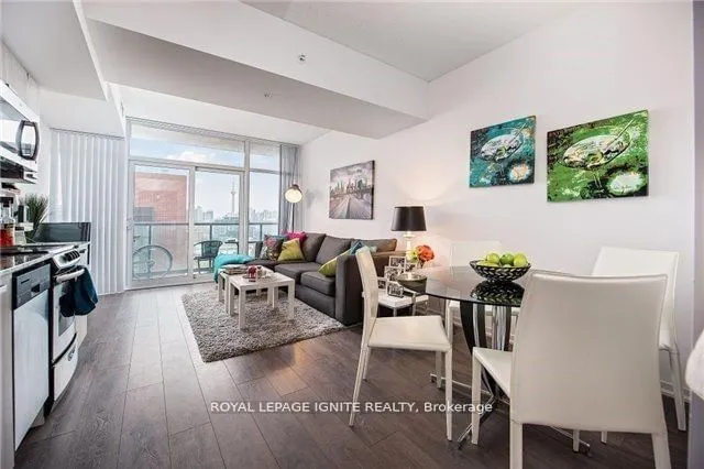 Additional image 3 of 36 Lisgar St Unit 1620E