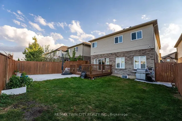 Additional image 9 of 11 NETHERWOOD Rd