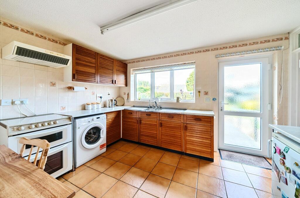 Additional image 10 of Springfield Road, Wincanton, Somerset, BA9