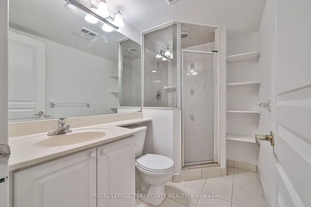 Additional image 31 of 5 Northtown Way Unit 706