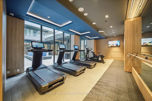 Additional image 39 of 500 Dupont St Unit 610