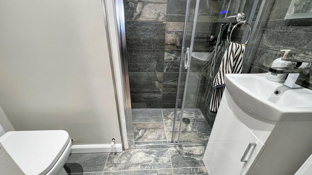 Additional image 9 of Rocher Close, Westbury