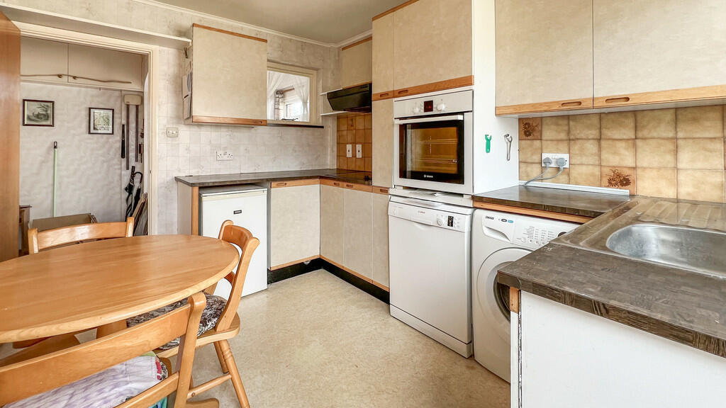 Additional image 5 of Field Close, Westbury