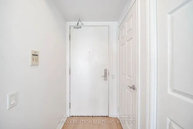 Additional image 12 of 61 Town Centre Crt Unit 708