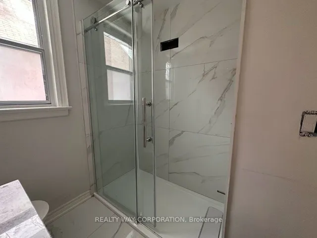 Additional image 7 of 633 sheppard Ave