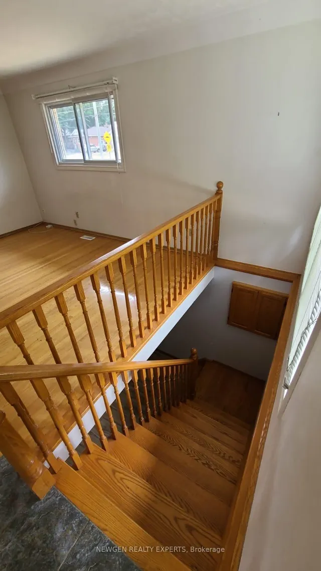 Additional image 17 of 155 Massey Ave